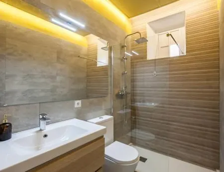 Charming Luminous Flat In The Center Of *